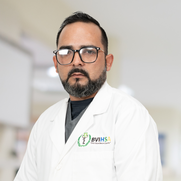 Dr. Miguel Flores